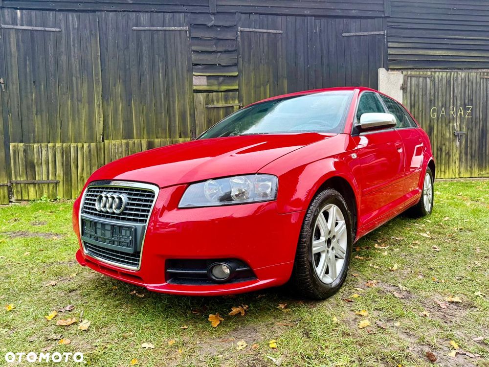 Audi A3 Sportback - 1
