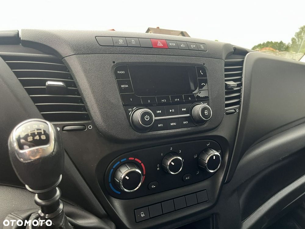 Iveco Daily - 15