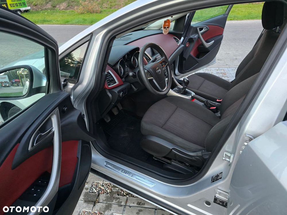 Opel Astra - 10