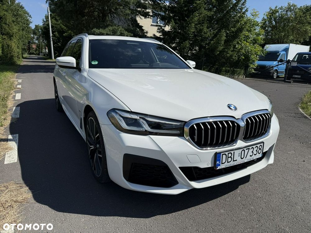BMW Seria 5 530d mHEV M Sport sport - 39