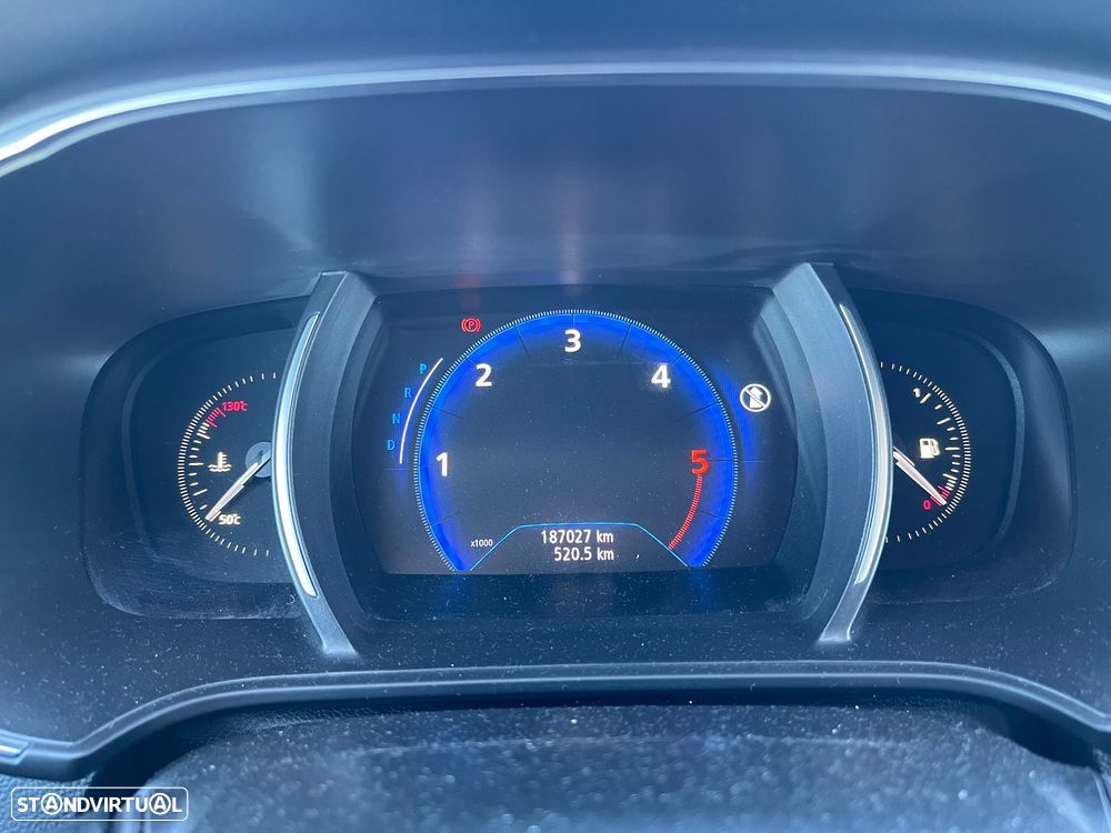 Renault Mégane Sport Tourer ENERGY dCi 110 EDC BUSINESS - 12