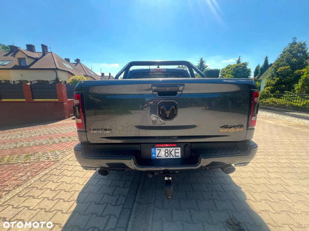 RAM 1500 5.7 Crew Cab Limited - 9