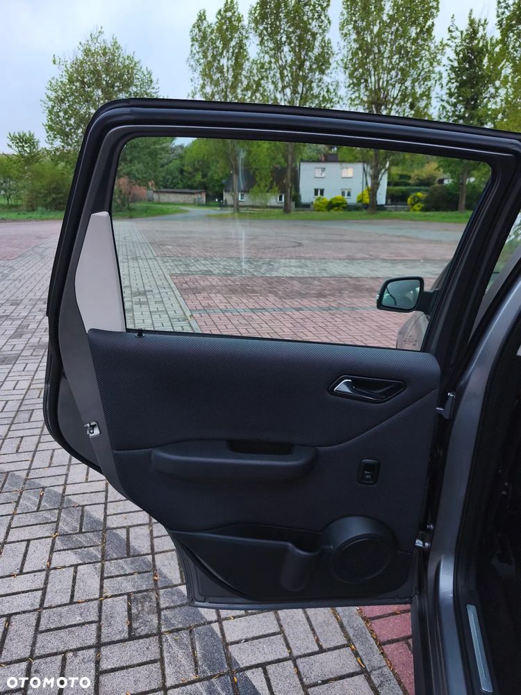 Mercedes-Benz Klasa A 150 BlueEFFICIENCY Flotte - 22