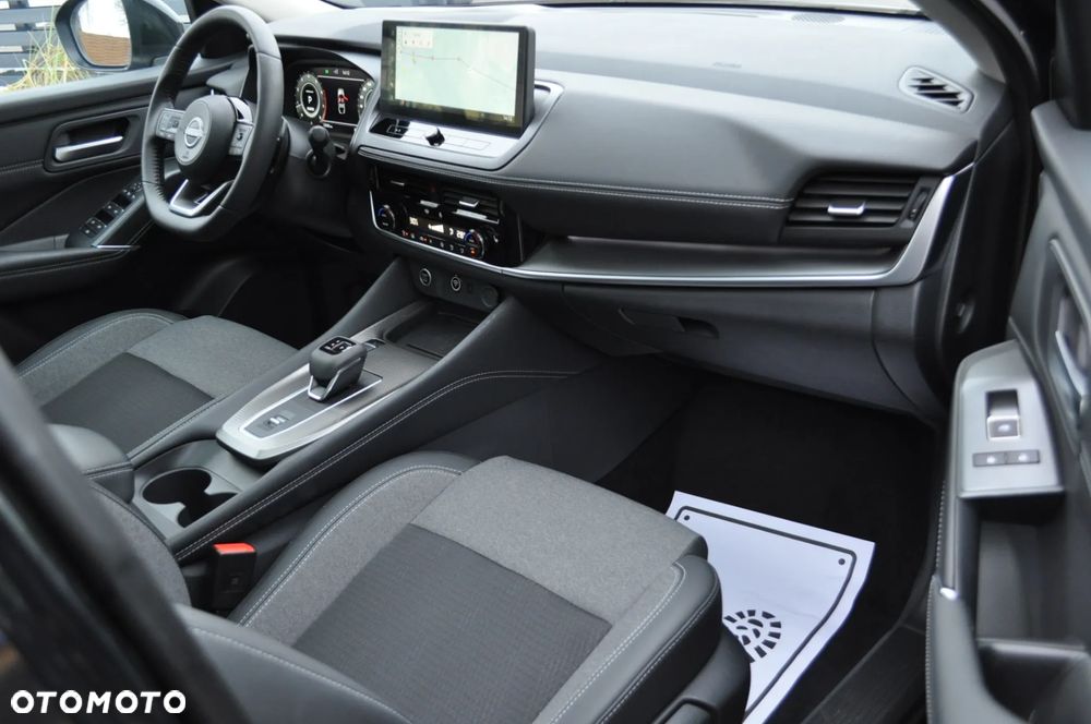 Nissan Qashqai 1.3 DIG-T MHEV Xtronic N-Connecta - 32