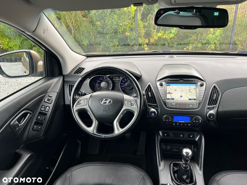 Hyundai ix35 2.0 GDI Premium 2WD - 19