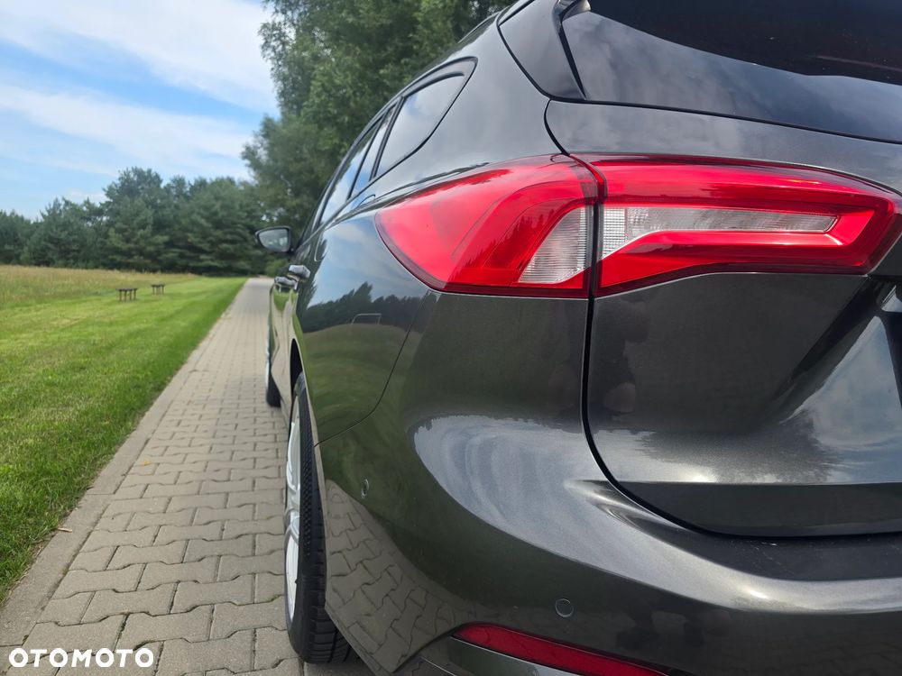 Ford Focus 2.0 EcoBlue ST-Line - 33