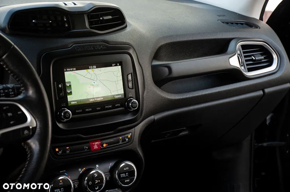 Jeep Renegade 1.4 MultiAir Active Drive Automatik Limited - 32