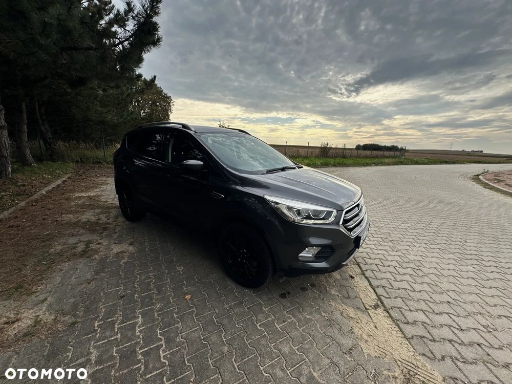 Ford Kuga 2.0 EcoBlue TITANIUM - 10