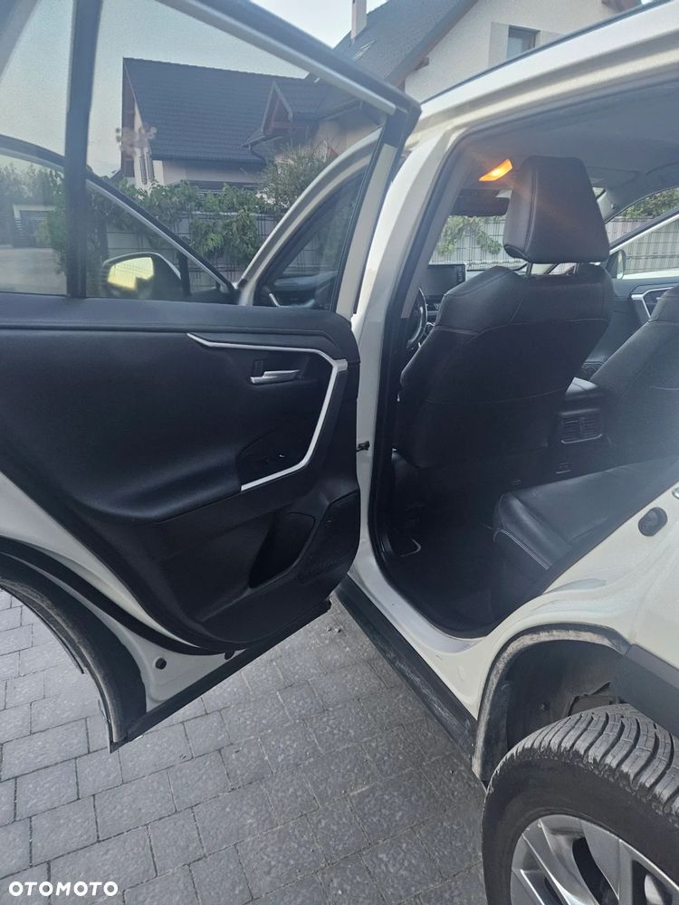 Toyota RAV4 - 14