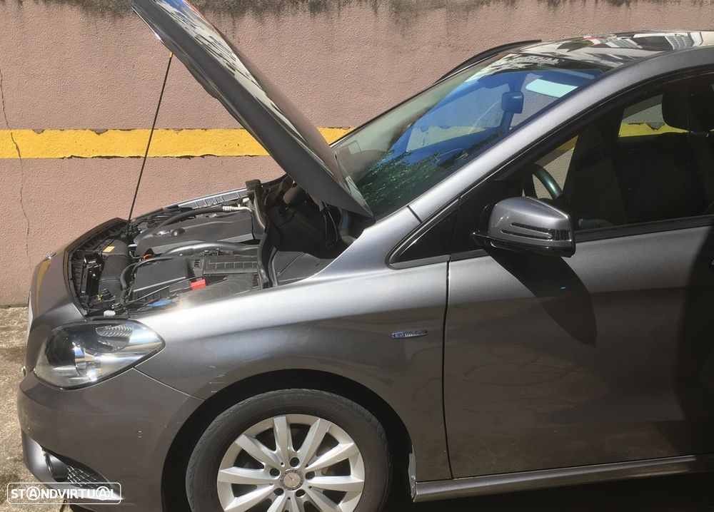 Mercedes-Benz B 180 CDI BlueEFFICIENCY Aut. - 1