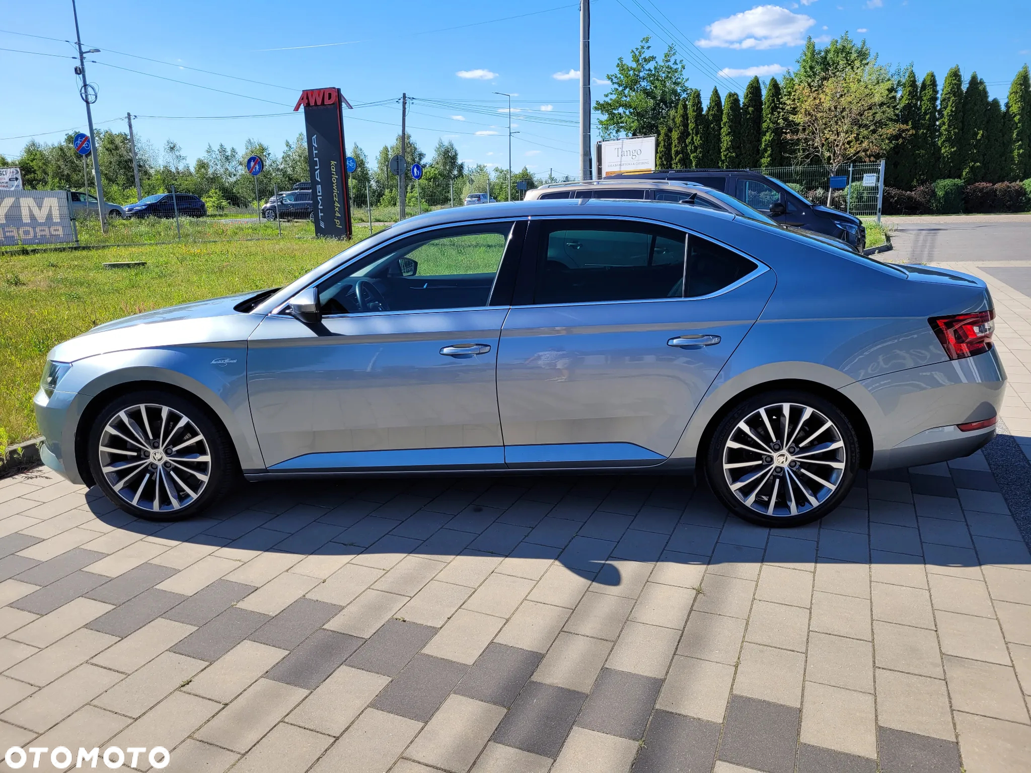 Skoda Superb 2.0 TDI 4x4 L&K DSG - 3