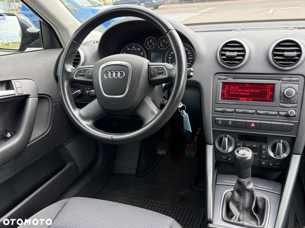 Audi A3 Sportback 1.4 TFSI Ambiente - 18