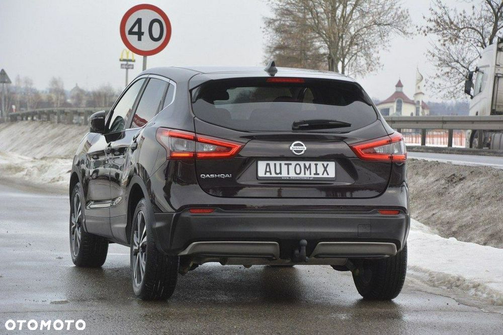 Nissan Qashqai 1.3 DIG-T DCT N-CONNECTA - 7