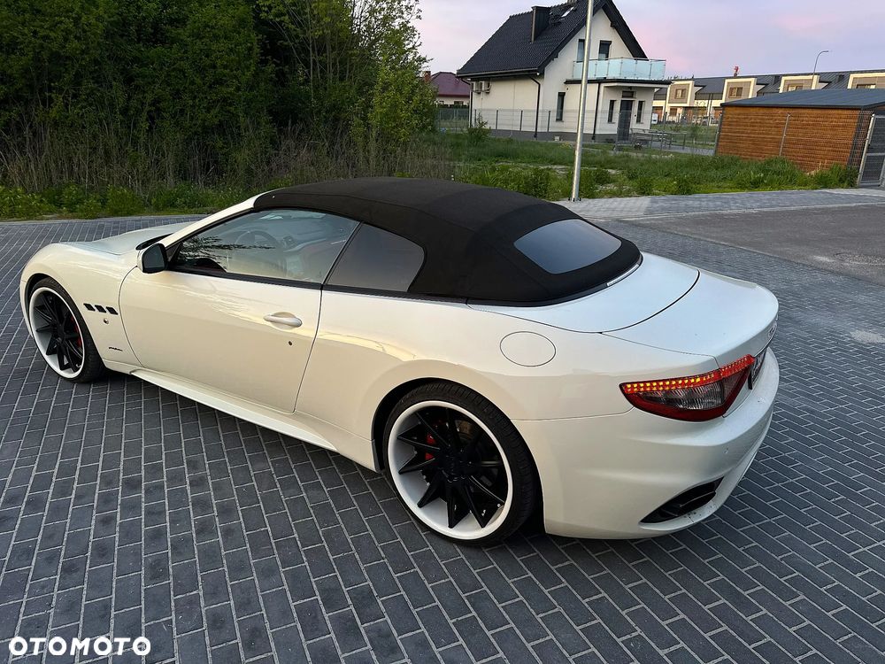 Maserati GranTurismo S - 7