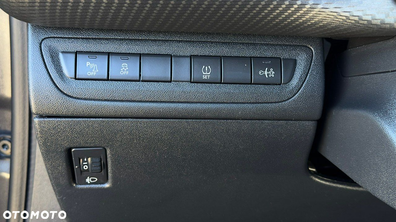 Peugeot 2008 - 31
