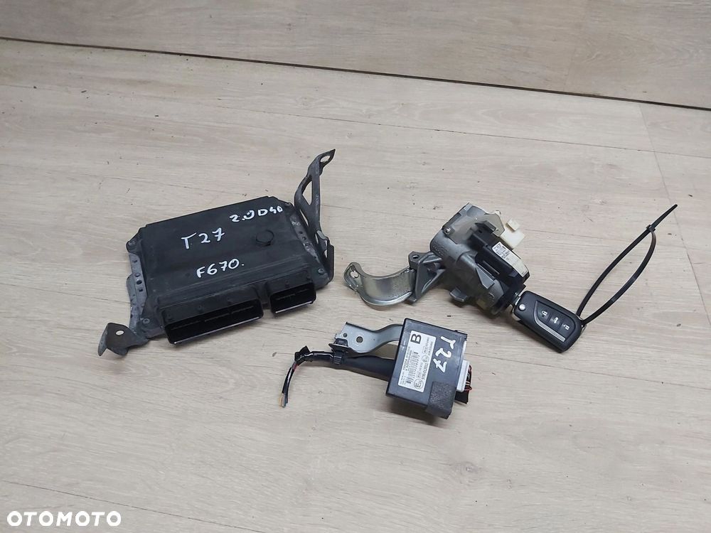 Toyota AVENSIS T27 komputer silnika kluczyk immobiliser 2,0 D4D 89661-05F21 - 1