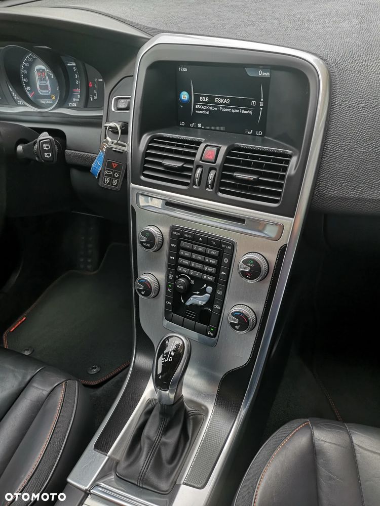 Volvo XC 60 D3 Geartronic Ocean Race - 19