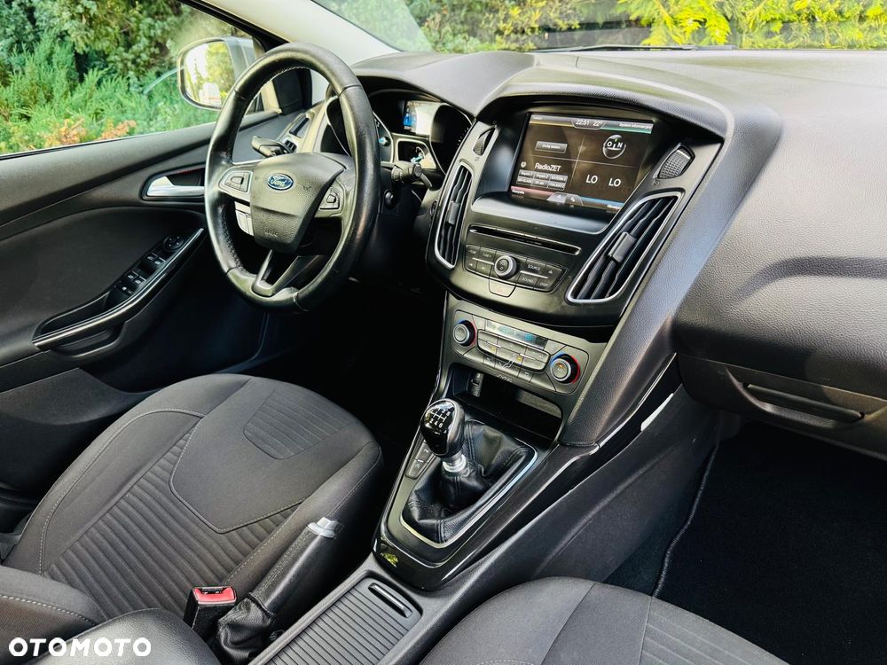 Ford Focus 2.0 TDCi DPF Start-Stopp-System ST-Line - 23