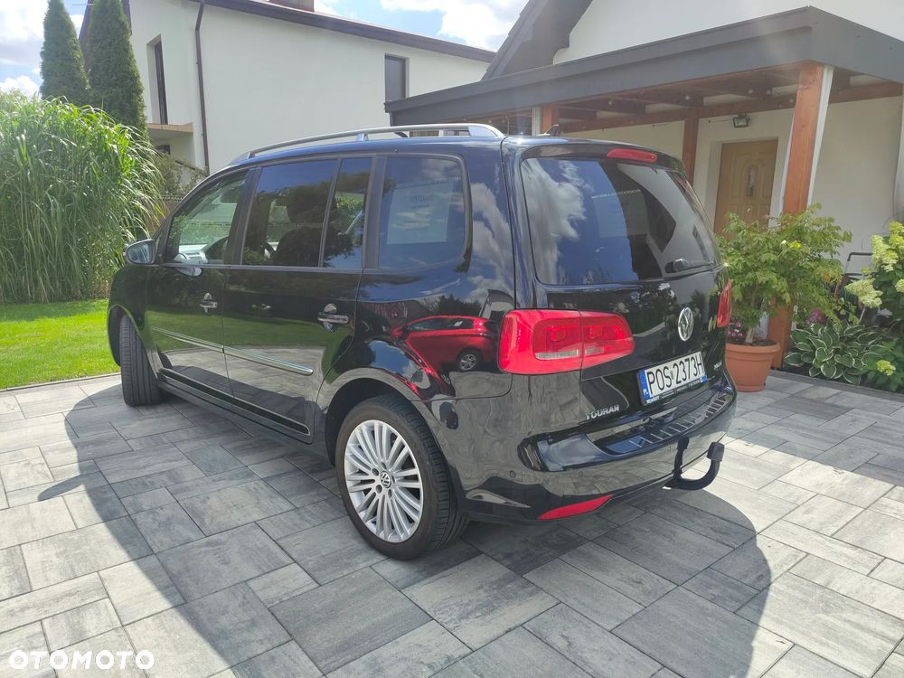 Volkswagen Touran 2.0 TDI DPF Comfortline DSG - 13
