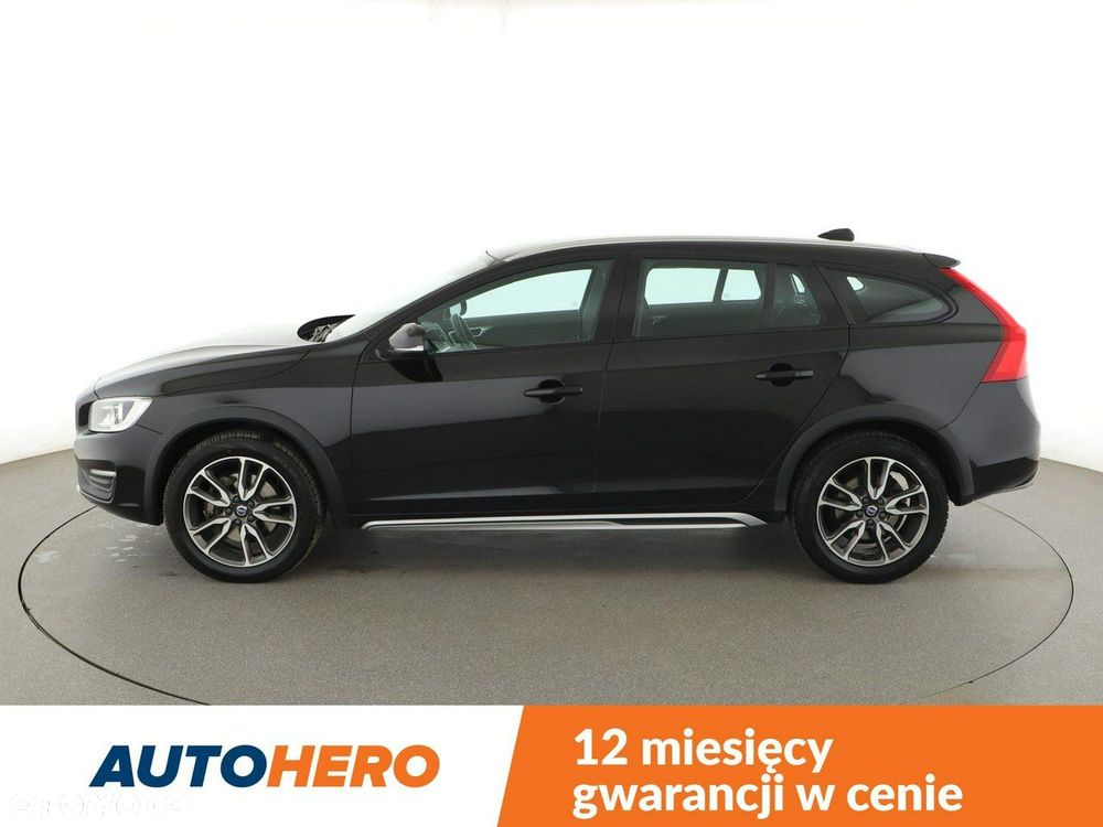 Volvo V60 Cross Country D3 Drive-E Kinetic - 2