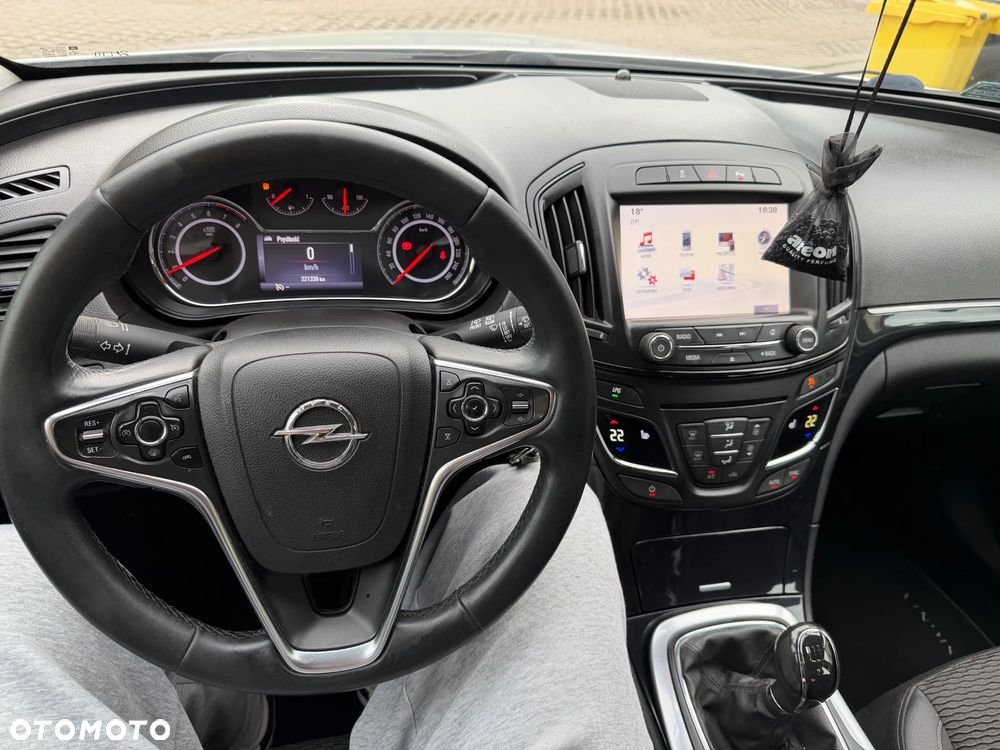 Opel Insignia 1.4 T Cosmo S&S - 15