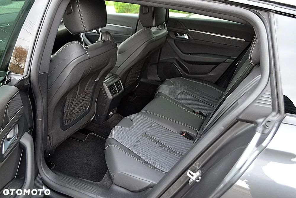 Peugeot 508 BlueHDi 130 EAT8 Allure Pack - 15