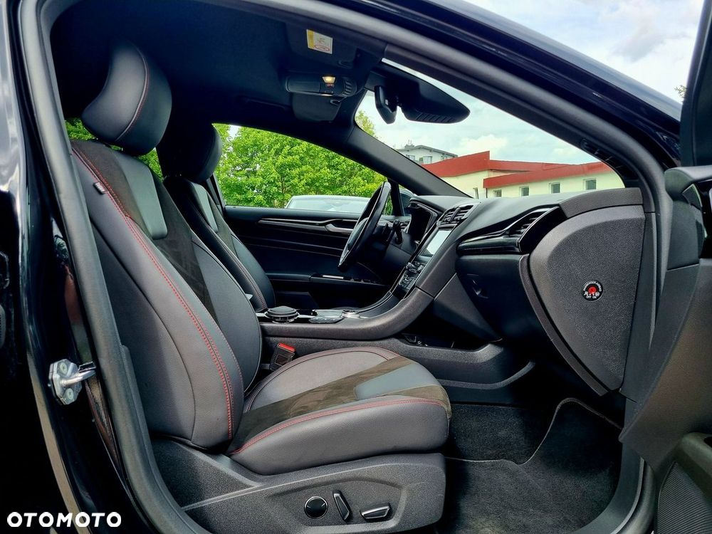 Ford Mondeo - 12