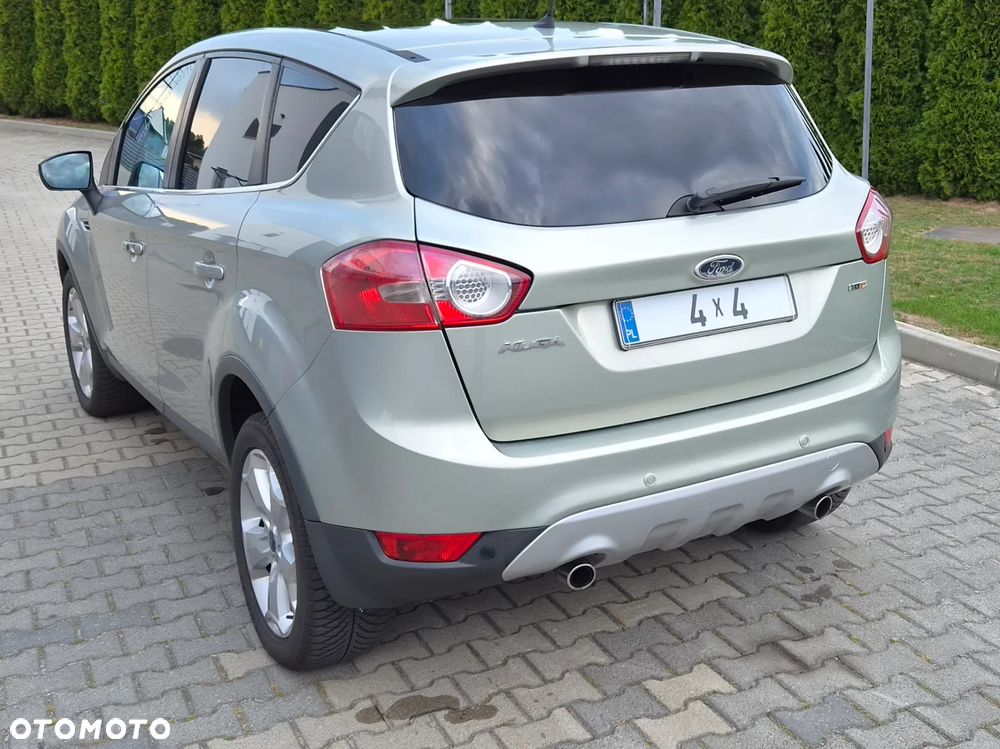 Ford Kuga 2.0 TDCi Titanium - 8