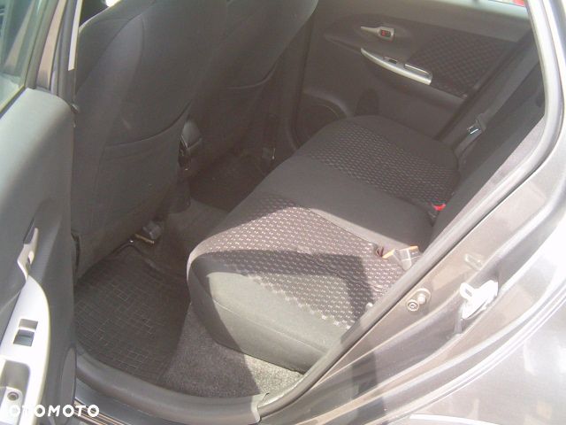 Toyota Urban Cruiser - 12