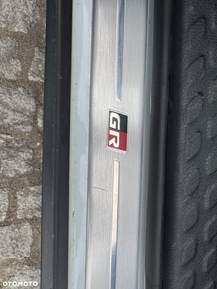 Toyota C-HR 2.0 Hybrid GR Sport - 16