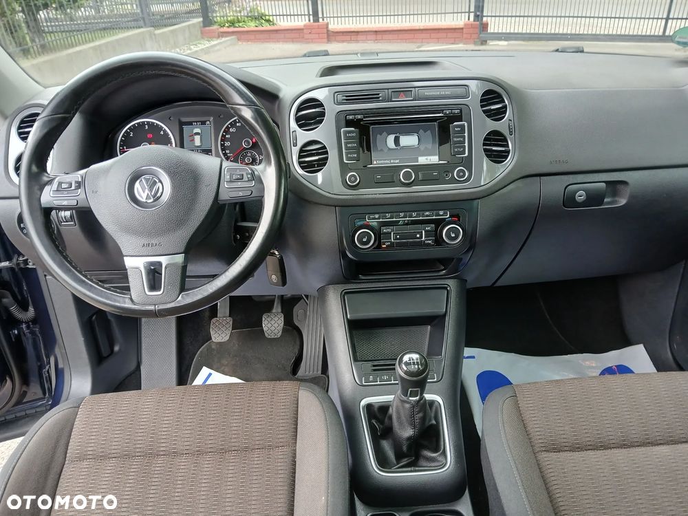 Volkswagen Tiguan 2.0 TDI Perfectline - 19