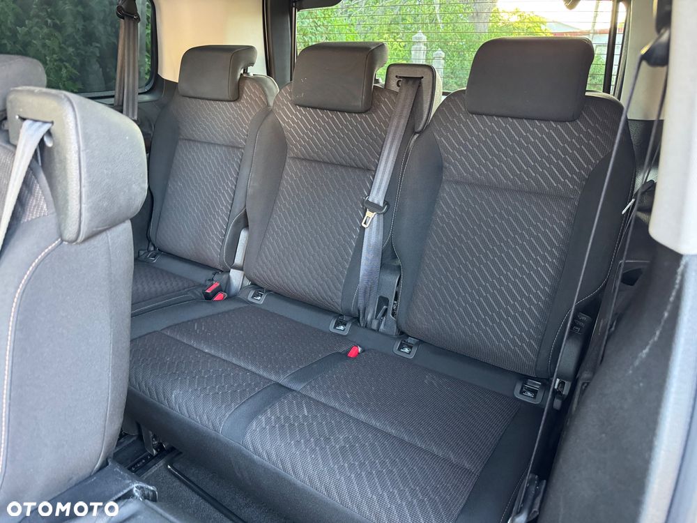 Toyota Proace Verso 2,0-l-D-4D (5-Si.) Family compact - 11