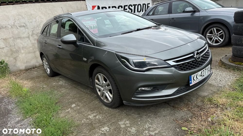 Opel Astra - 2