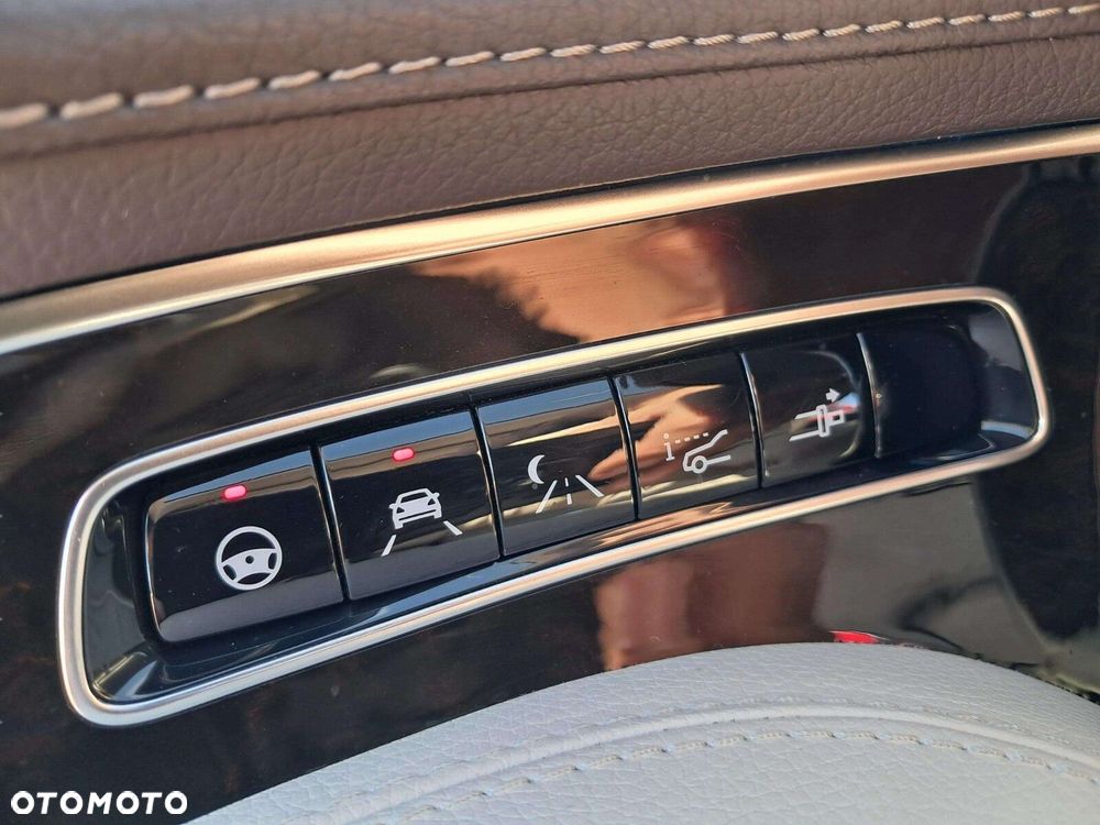 Mercedes-Benz Klasa S 560 4-Matic 9G-TRONIC - 21