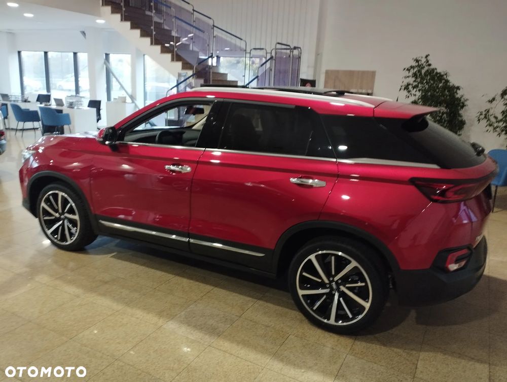 Bestune T77 1.5T Business DCT - 9