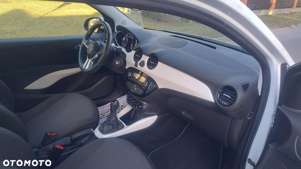 Opel Adam 1.2 White Link - 15