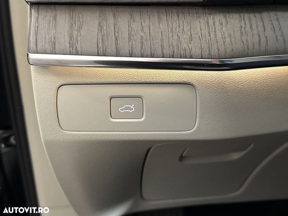 Volvo XC 90 - 16