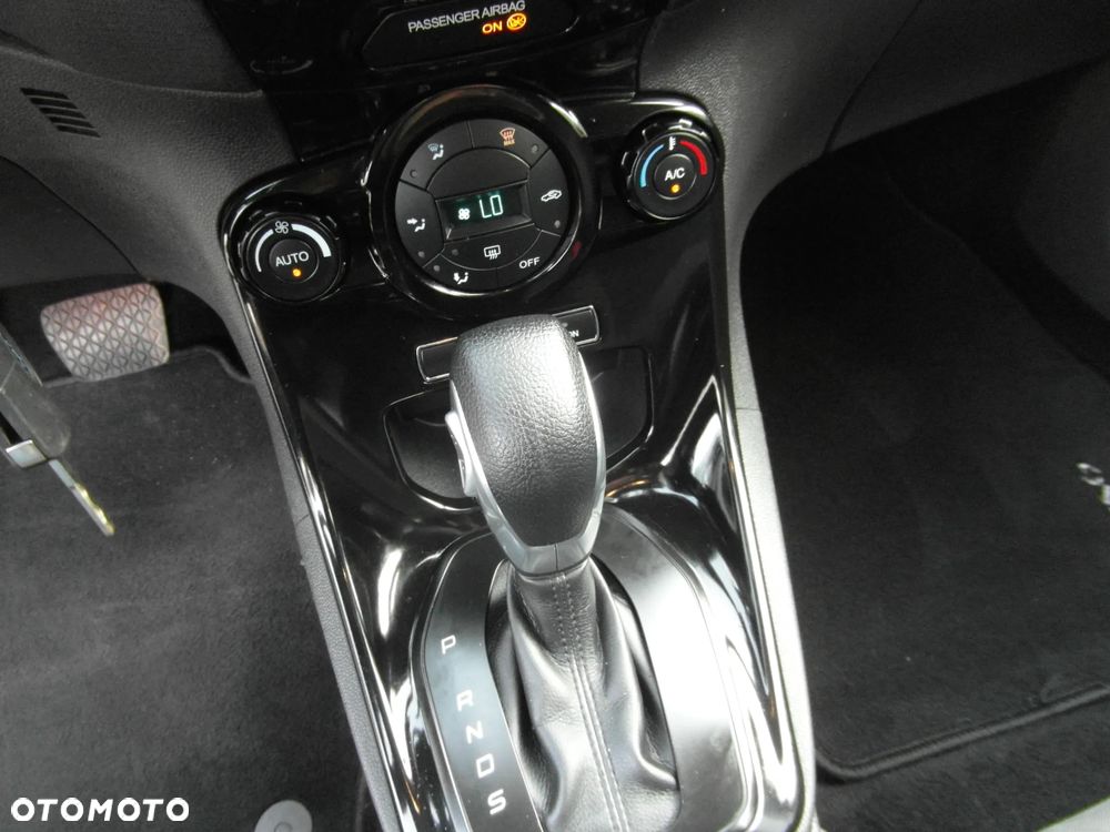 Ford Fiesta 1.6 Ti-VCT Titanium - 25