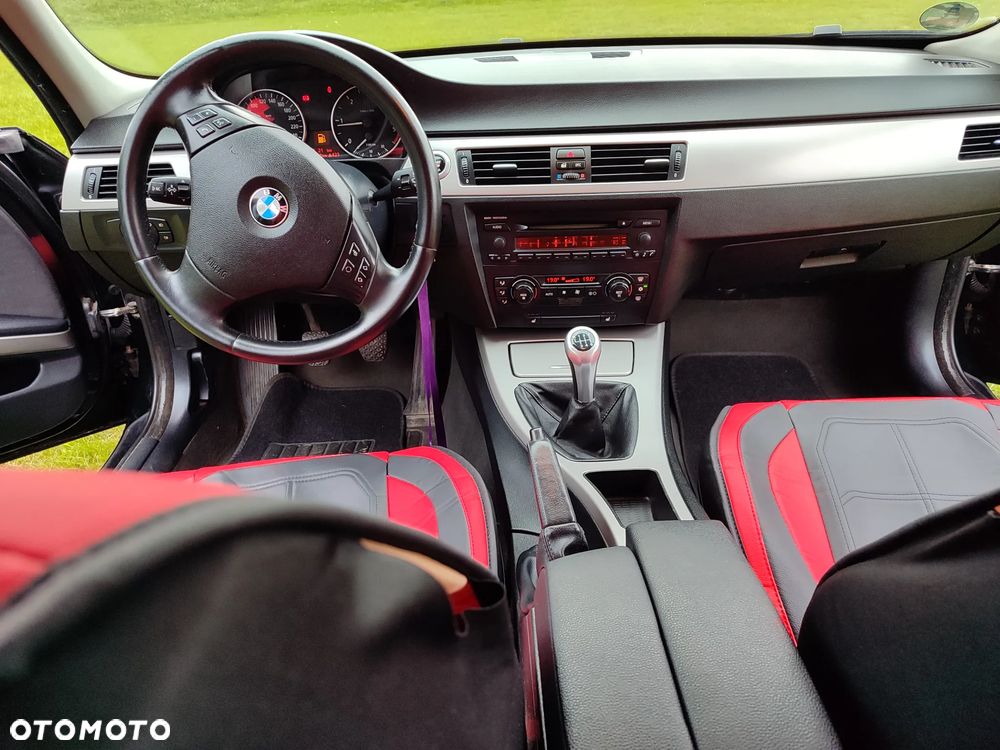 BMW Seria 3 320d - 5
