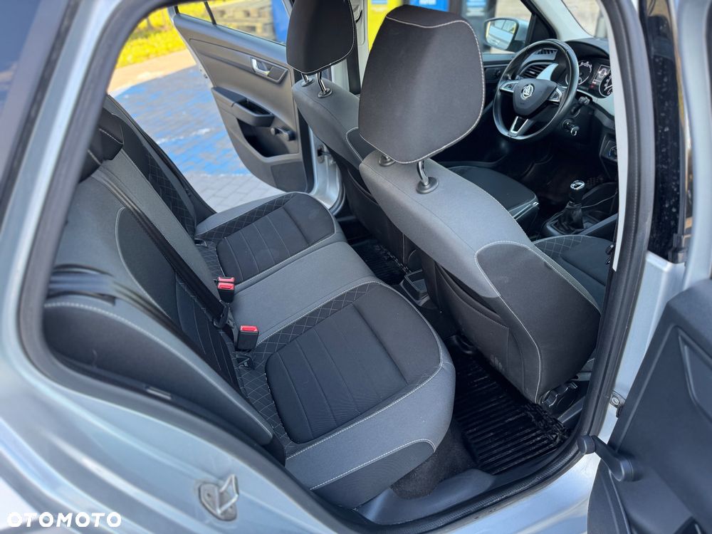 Skoda Fabia 1.0 TSI Style - 24