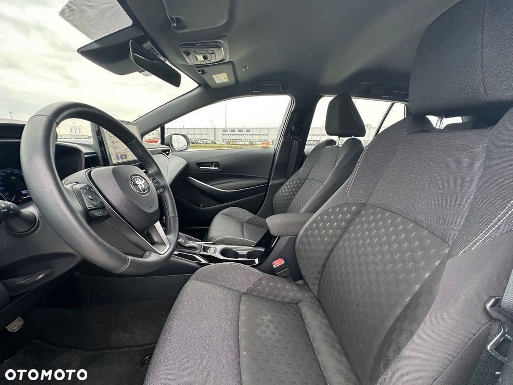 Toyota Corolla 1.8 Hybrid Comfort - 9