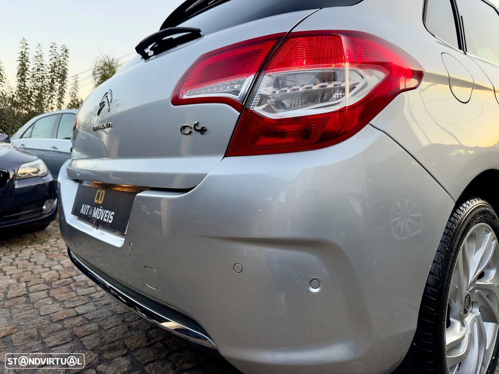 Citroën C4 HDi 110 Exclusive - 16