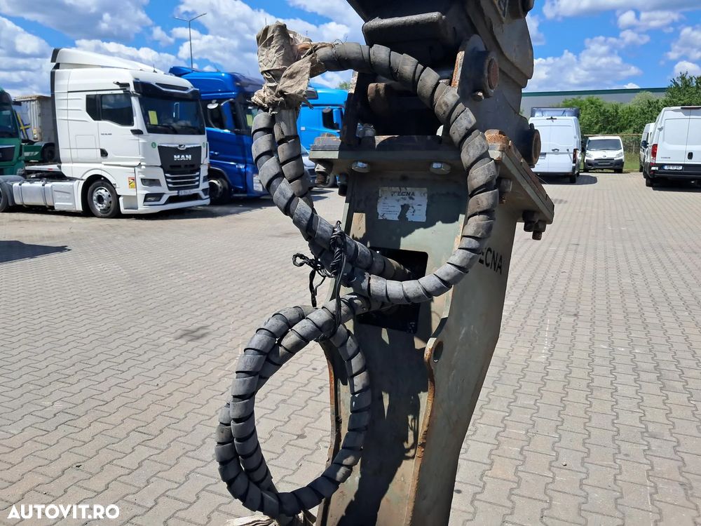 JCB 57 C-1 MINIEXCAVATOR SENILE CAUCIUC CUPA ULTIMAX SI PICON TECNA - 10