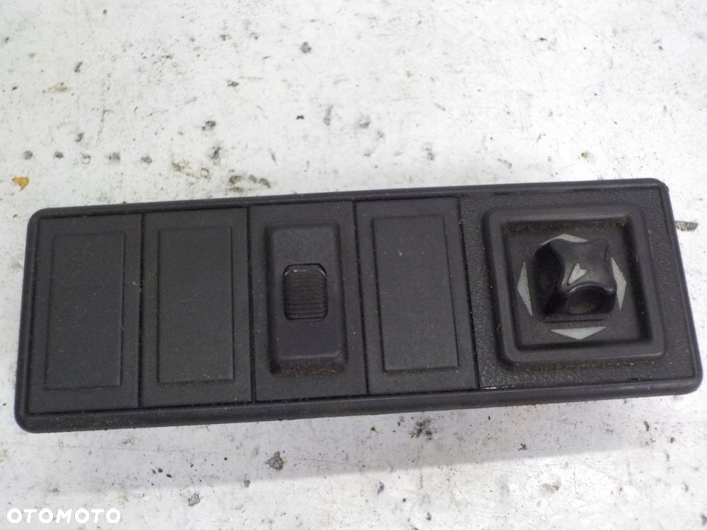 AUTOBUS BOVA PANEL PRZEŁĄCZNIKÓW - 1