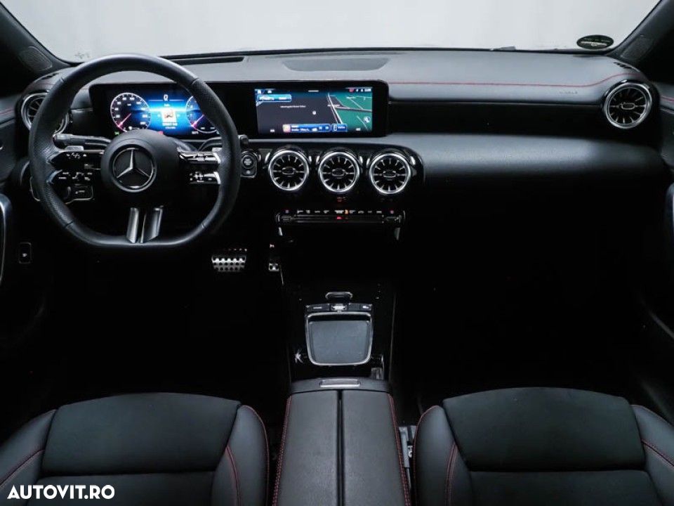 Mercedes-Benz CLA 180 - 5