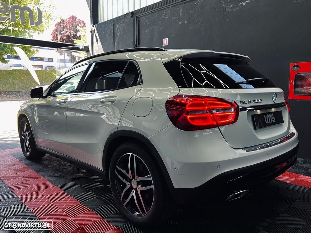 Mercedes-Benz GLA 200 CDI Aut. - 11