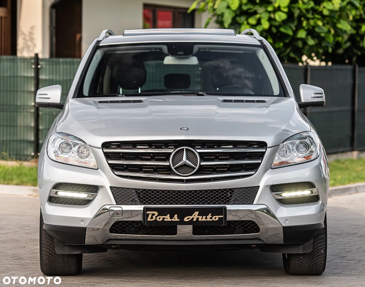 Mercedes-Benz ML 350 BlueTec 4-Matic - 4