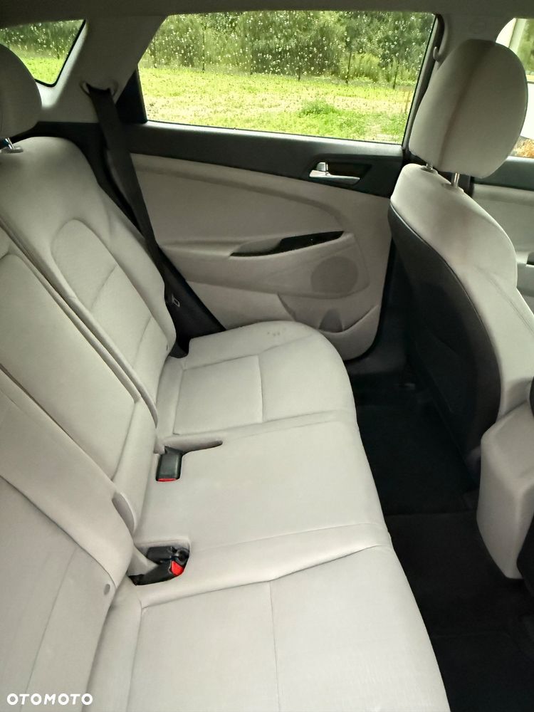 Hyundai Tucson 1.6 T-GDi 48V Smart 4WD DCT - 10