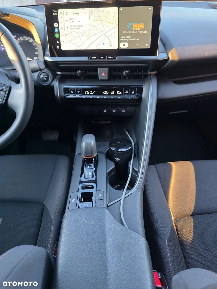 Toyota C-HR - 16