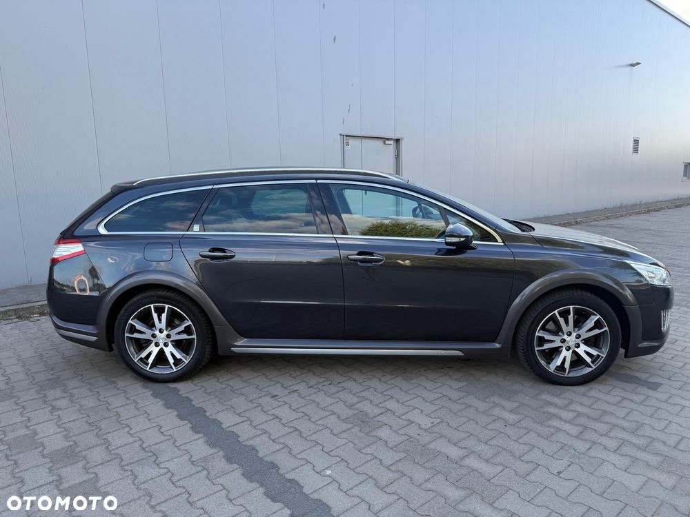 Peugeot 508 RXH Hybrid4 - 9